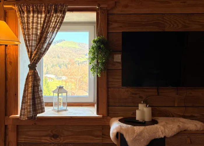 Les Cocons Des Guedons Le Douglas